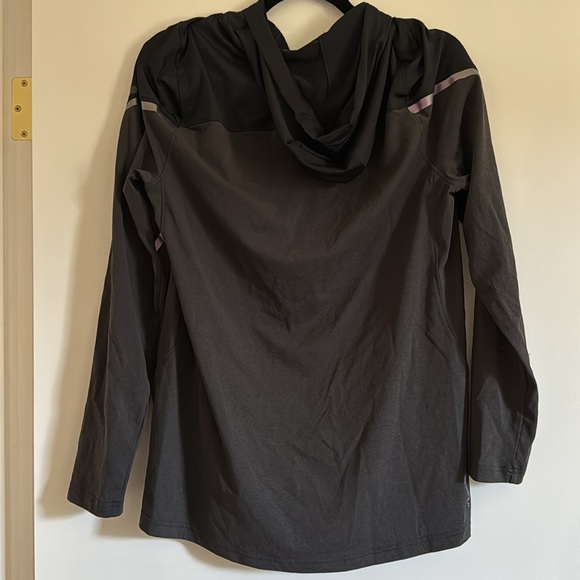 Under Armour Reflective Jacket - Picture 4 of 5
